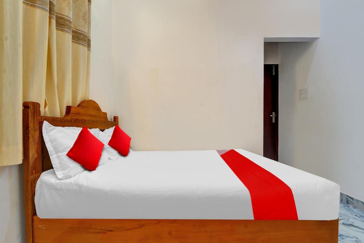 Flagship Sri Kamatchi Hotel & Rooms มทุราย ภายนอก รูปภาพ