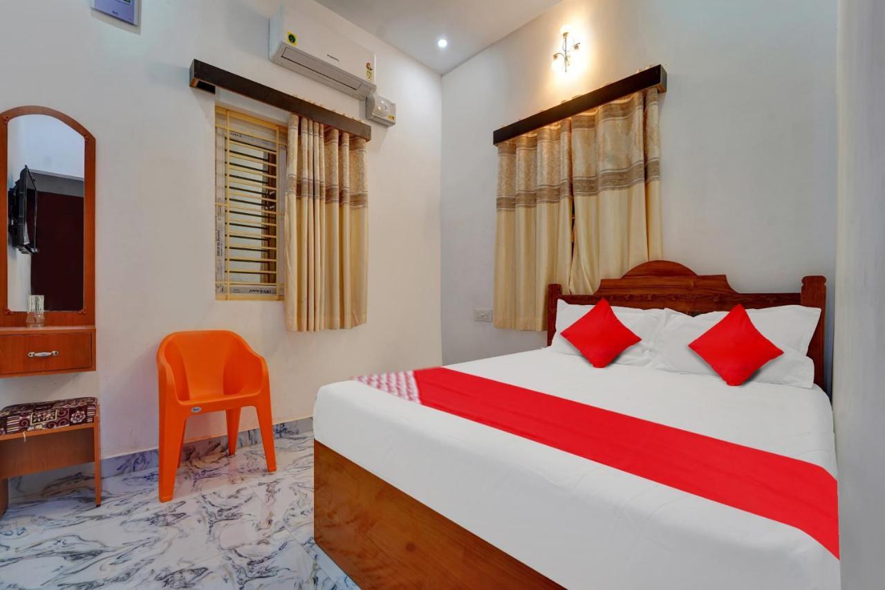 Flagship Sri Kamatchi Hotel & Rooms มทุราย ภายนอก รูปภาพ